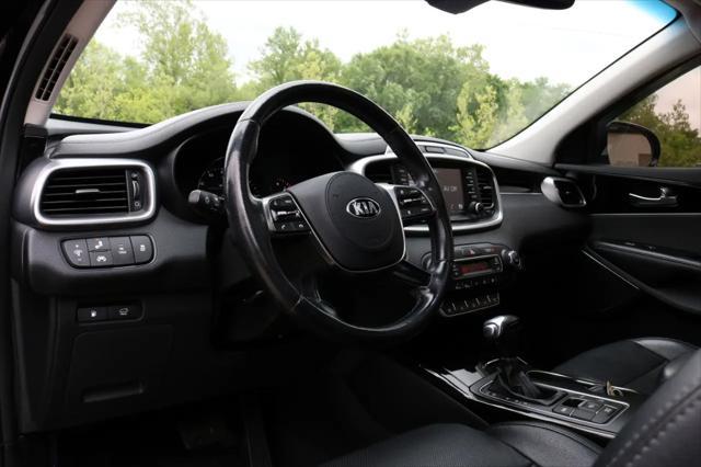 used 2019 Kia Sorento car, priced at $21,995
