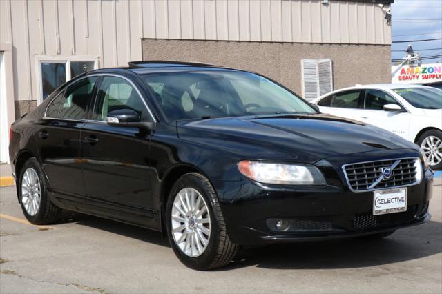 used 2007 Volvo S80 car, priced at $11,250