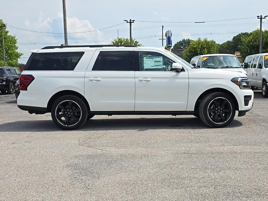 new 2024 Ford Expedition car, priced at $77,029