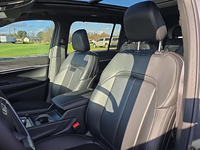 new 2025 Jeep Grand Cherokee L car, priced at $50,340