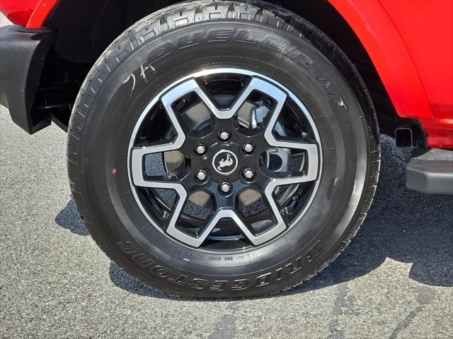 new 2024 Ford Bronco car, priced at $46,717