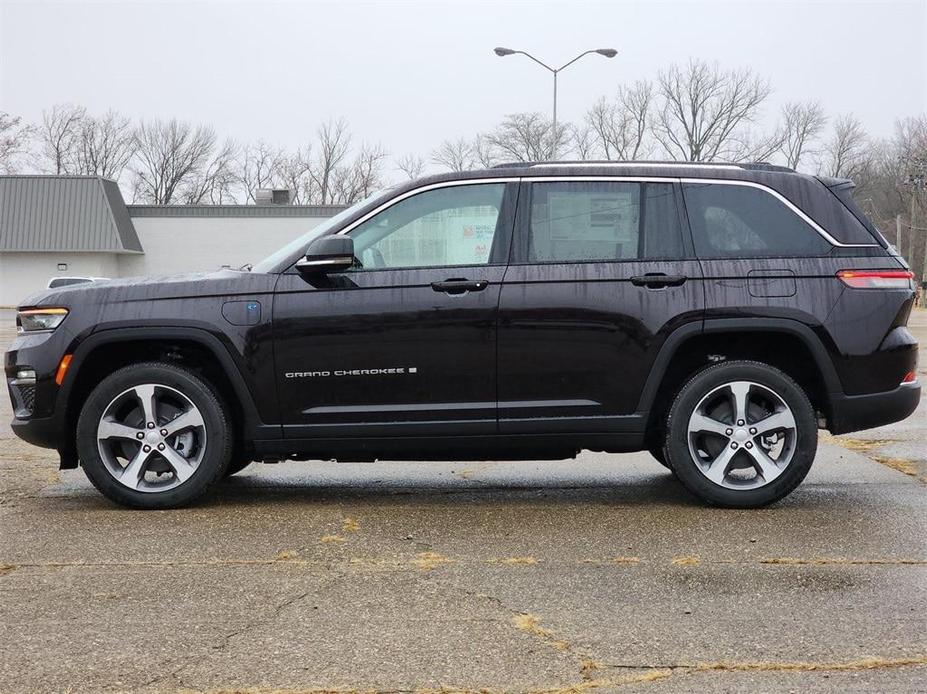 used 2022 Jeep Grand Cherokee 4xe car, priced at $38,938