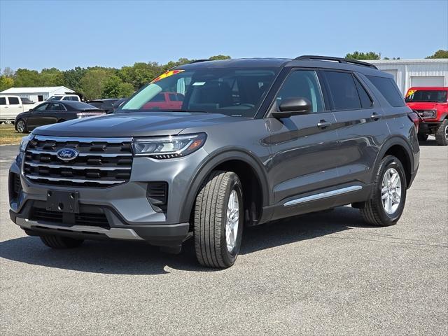 new 2025 Ford Explorer car, priced at $40,945