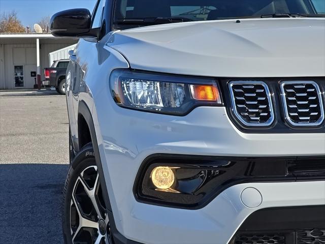 new 2025 Jeep Compass car, priced at $31,566