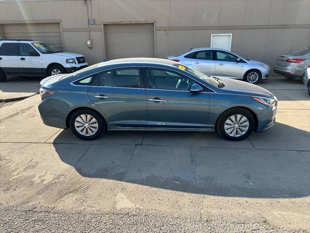 used 2016 Hyundai Sonata Hybrid car, priced at $13,495