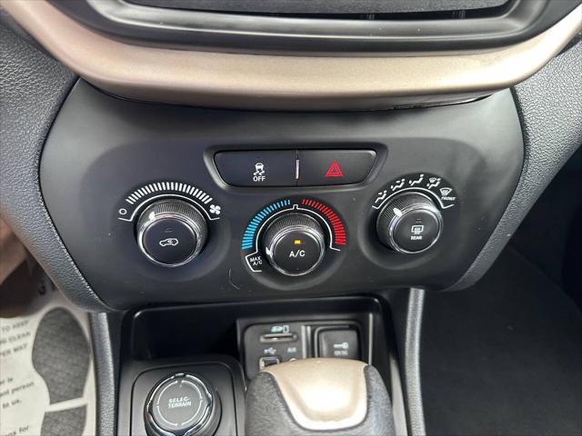used 2016 Jeep Cherokee car, priced at $14,995