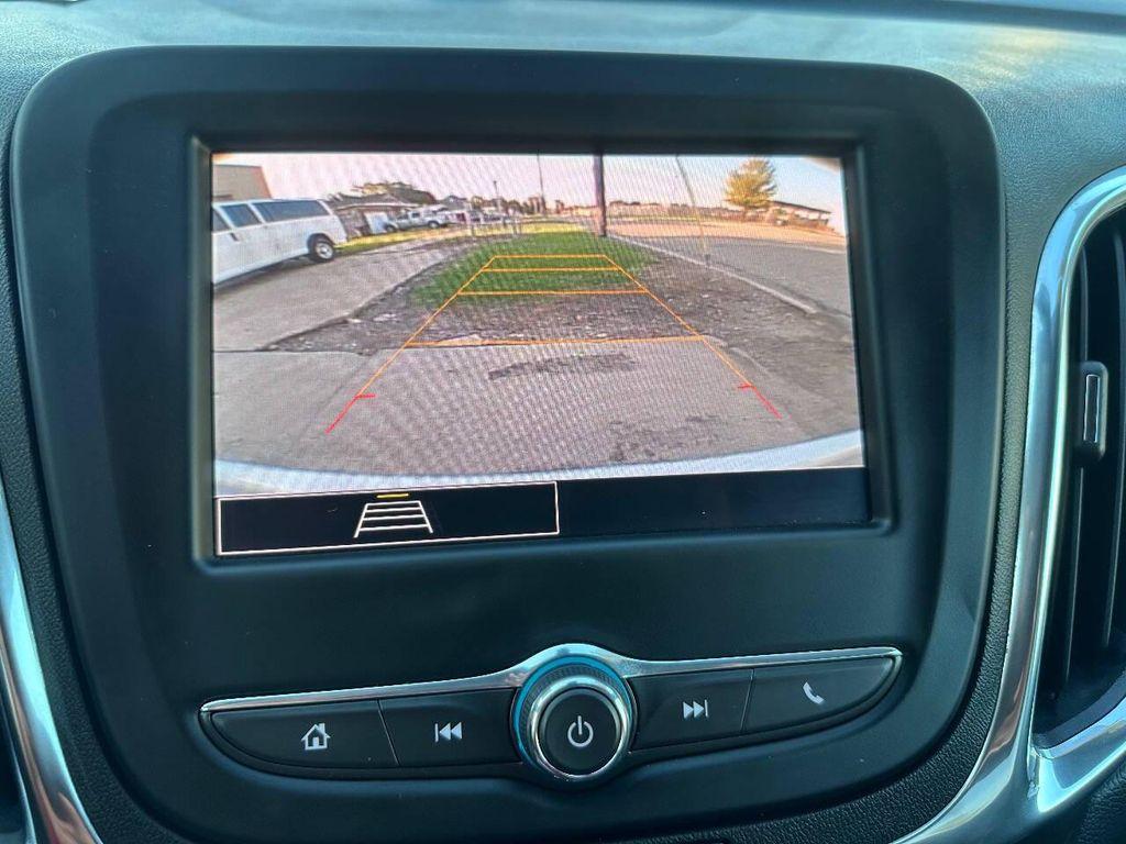 used 2022 Chevrolet Equinox car, priced at $23,995