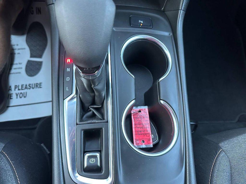 used 2022 Chevrolet Equinox car, priced at $23,995