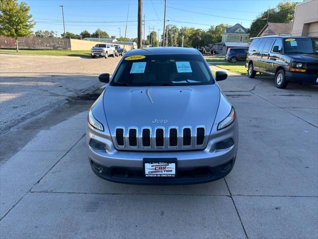 used 2016 Jeep Cherokee car, priced at $13,995