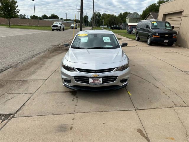 used 2018 Chevrolet Malibu car, priced at $16,495