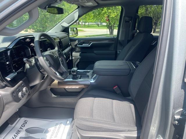 new 2025 Chevrolet Silverado 1500 car, priced at $61,665