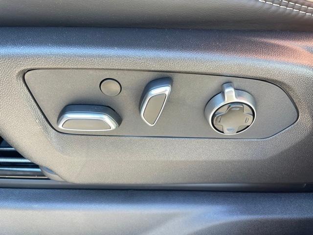 new 2026 GMC Sierra 2500 car, priced at $99,750