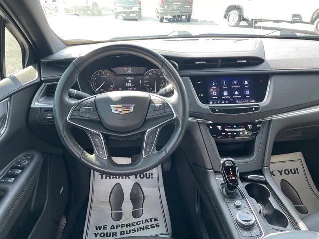 used 2023 Cadillac XT5 car, priced at $33,199