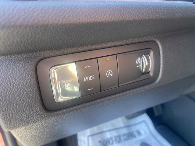 new 2026 Chevrolet Traverse car, priced at $57,940