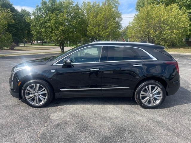used 2025 Cadillac XT5 car, priced at $48,931