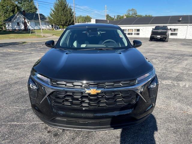 new 2025 Chevrolet Trax car, priced at $23,285
