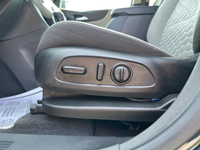 used 2021 Chevrolet Equinox car, priced at $18,255