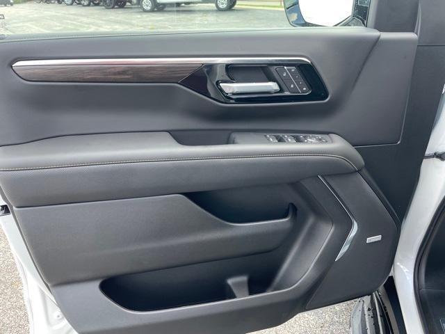 new 2025 Chevrolet Tahoe car, priced at $77,796