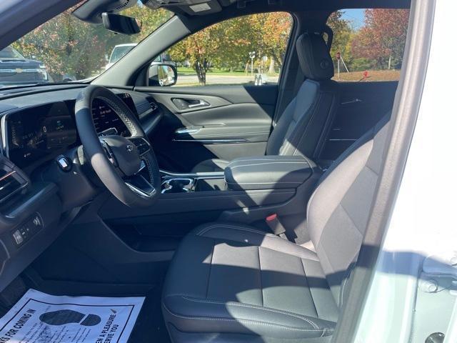 new 2026 Chevrolet Traverse car, priced at $48,665