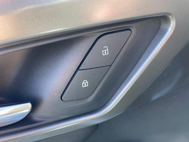 new 2026 Chevrolet Traverse car, priced at $48,665