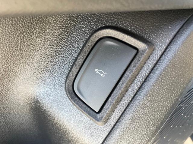 new 2026 Chevrolet Equinox car, priced at $38,035