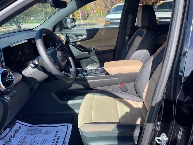 new 2026 Chevrolet Equinox car, priced at $38,035