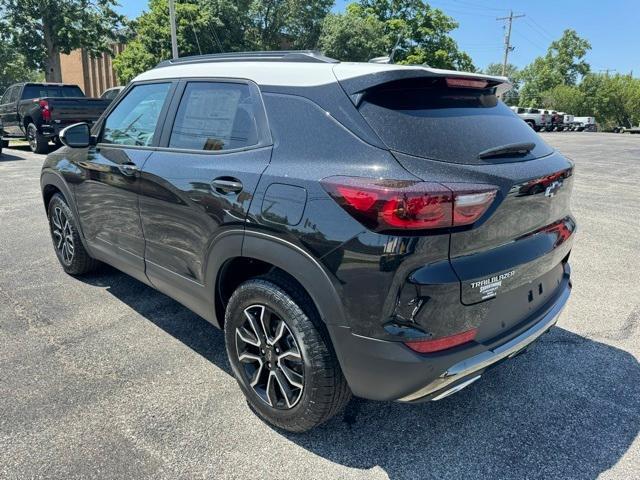 new 2024 Chevrolet TrailBlazer car, priced at $29,010