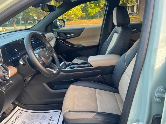 used 2025 Chevrolet Equinox car, priced at $30,987