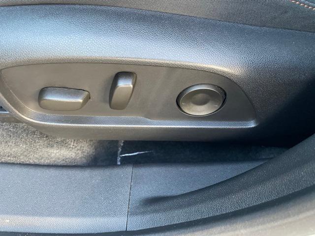 used 2025 Chevrolet Equinox car, priced at $30,987