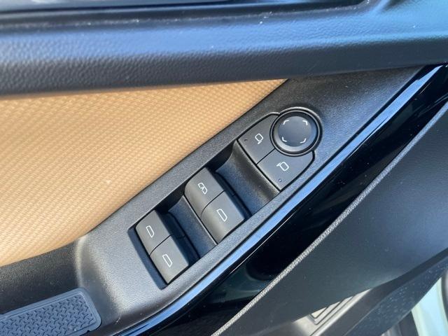 used 2025 Chevrolet Equinox car, priced at $30,987