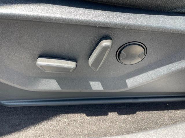 used 2022 Ford F-150 car, priced at $36,282