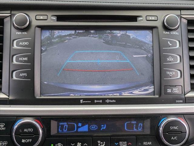 used 2019 Toyota Highlander car, priced at $22,049