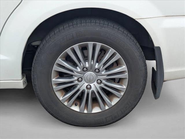 used 2014 Chrysler Town & Country car, priced at $8,834