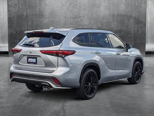 used 2023 Toyota Highlander car, priced at $37,698