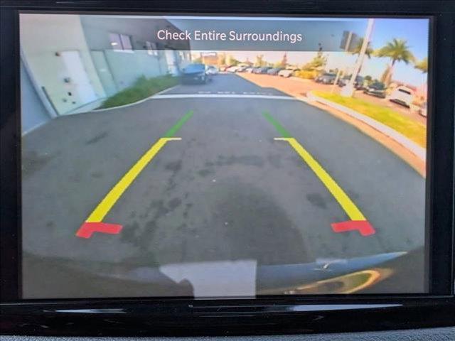 used 2024 Chrysler Pacifica Hybrid car, priced at $28,399