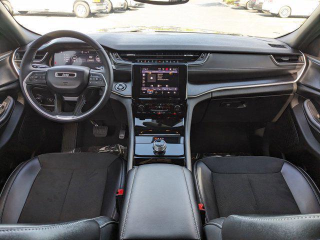 used 2023 Jeep Grand Cherokee car, priced at $31,298