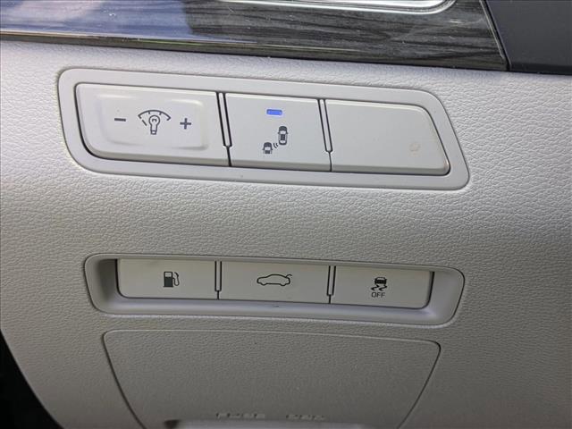 used 2015 Hyundai Sonata car, priced at $10,899