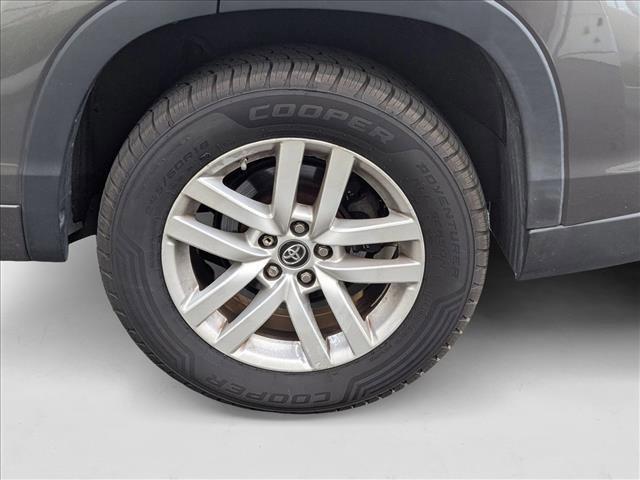 used 2016 Toyota Highlander car, priced at $10,399