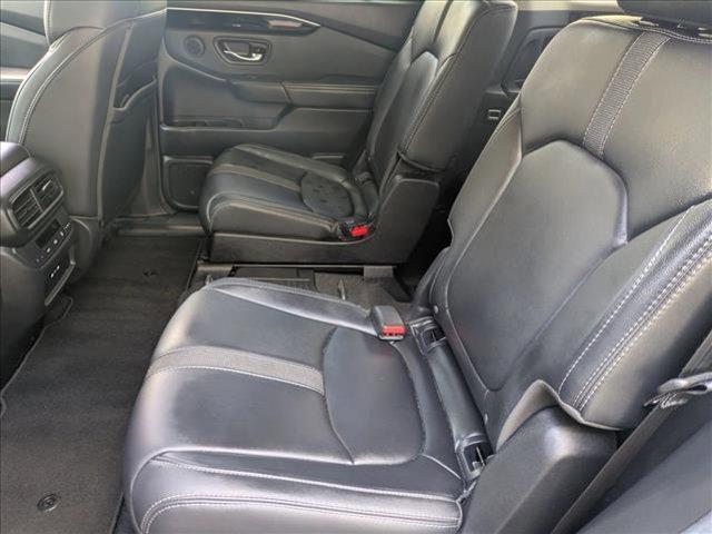 used 2025 Honda Pilot car, priced at $32,518