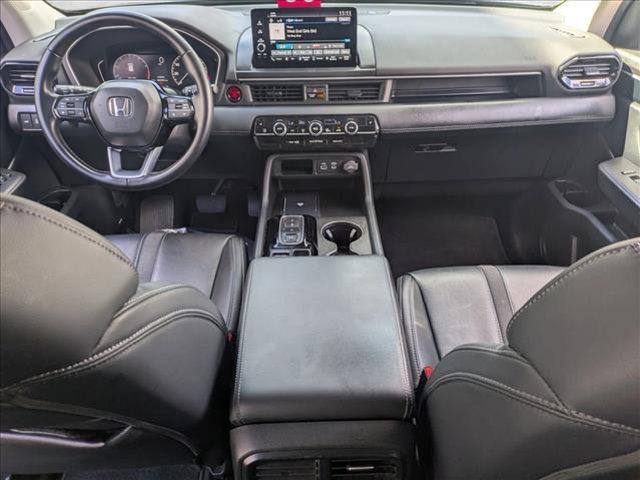 used 2025 Honda Pilot car, priced at $32,518