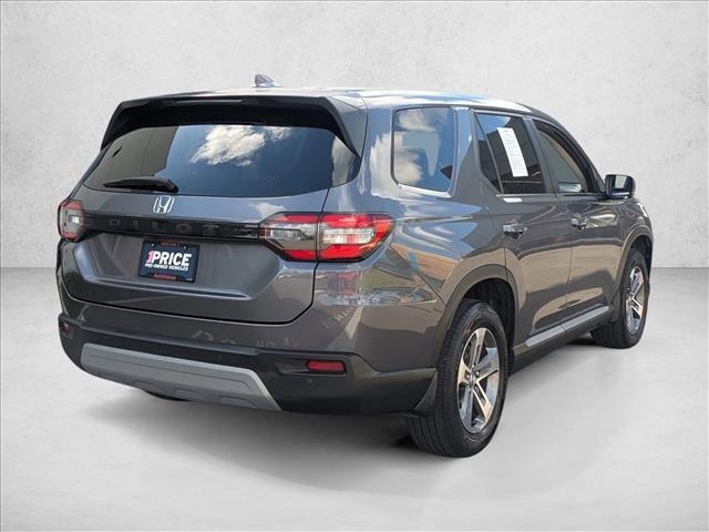 used 2025 Honda Pilot car, priced at $32,518