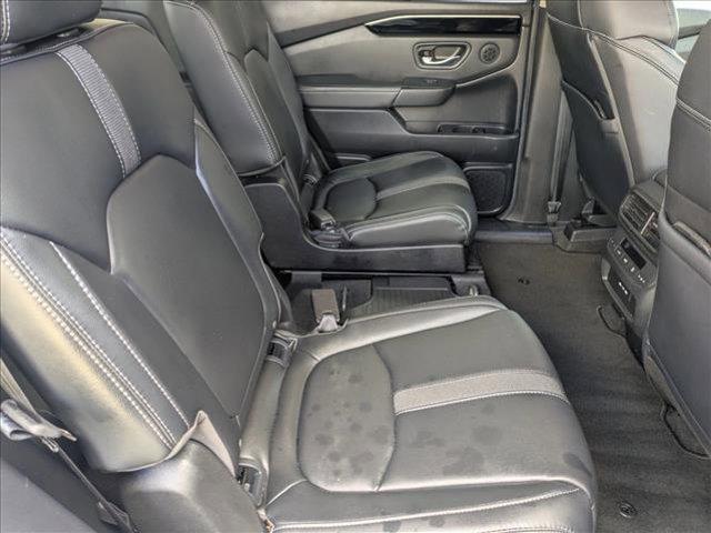 used 2025 Honda Pilot car, priced at $32,518