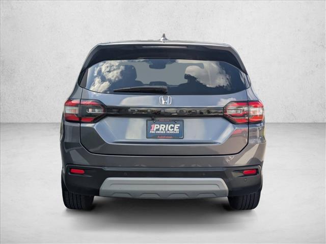 used 2025 Honda Pilot car, priced at $32,518