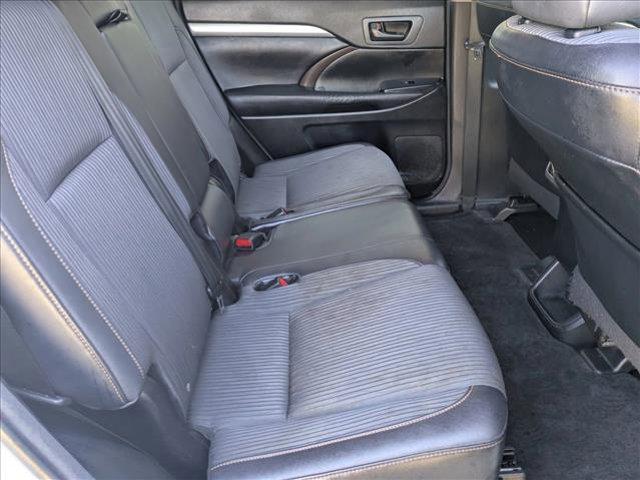 used 2015 Toyota Highlander car, priced at $12,999