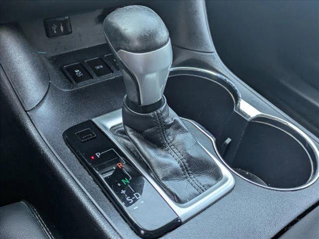 used 2015 Toyota Highlander car, priced at $12,999