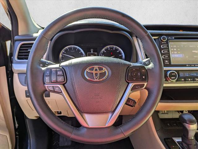 used 2016 Toyota Highlander car, priced at $18,499
