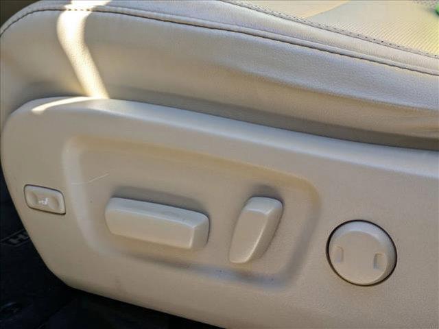 used 2016 Toyota Highlander car, priced at $18,499