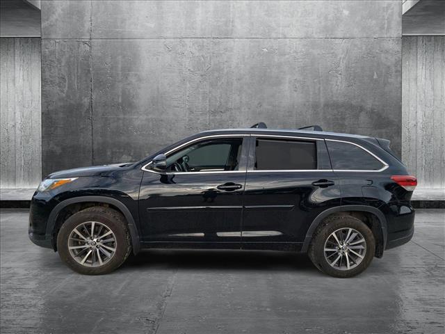 used 2017 Toyota Highlander car, priced at $19,498
