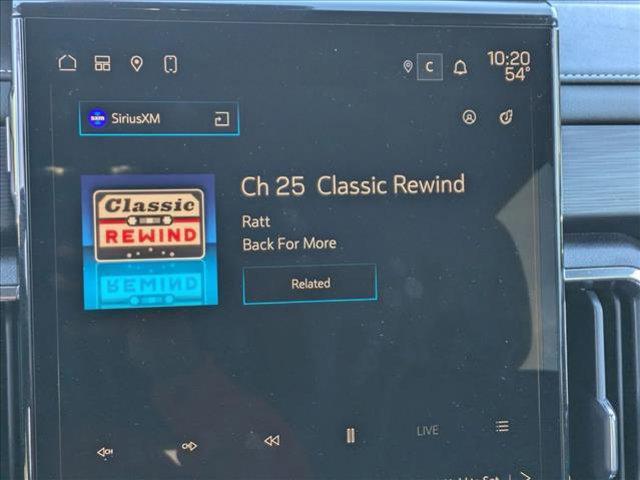 used 2024 GMC Acadia car, priced at $32,999