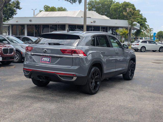 used 2022 Volkswagen Atlas Cross Sport car, priced at $21,498